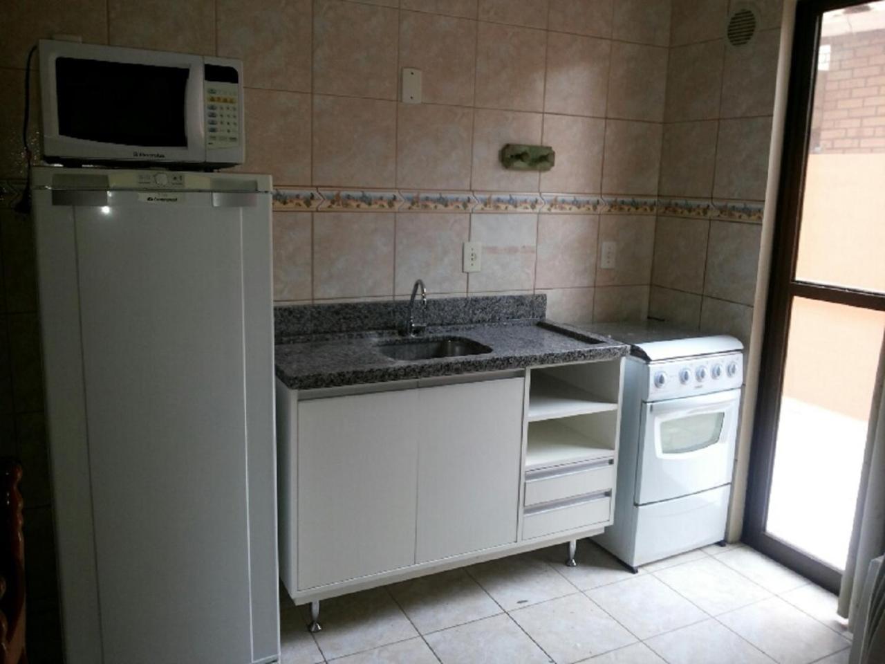 ボンビーニャスResidencial Com. Doriaアパートメント エクステリア 写真
